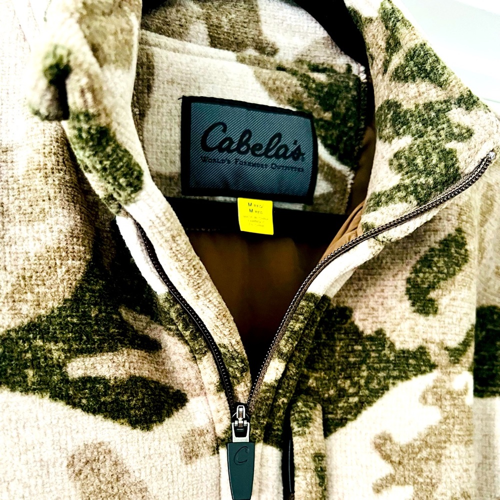 NWOT Cabela’s Fleece Camo Jacket - Picture 5 of 9